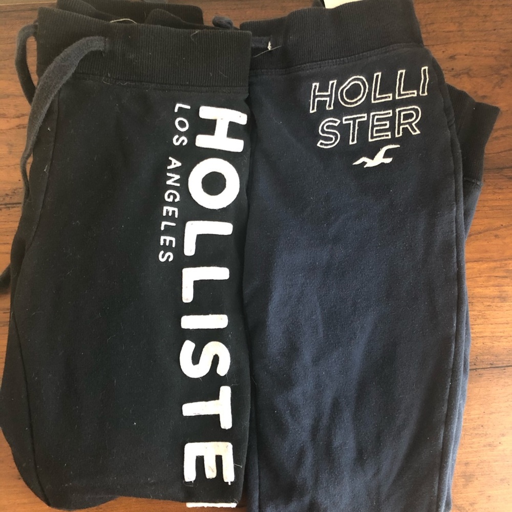 2 pairs of Hollister sweatpants (navy and black)